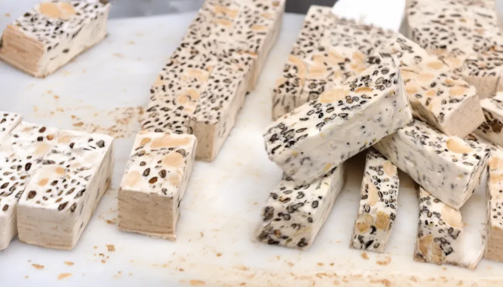 brown bear candy shop handmade nougat black sesame 01 2024