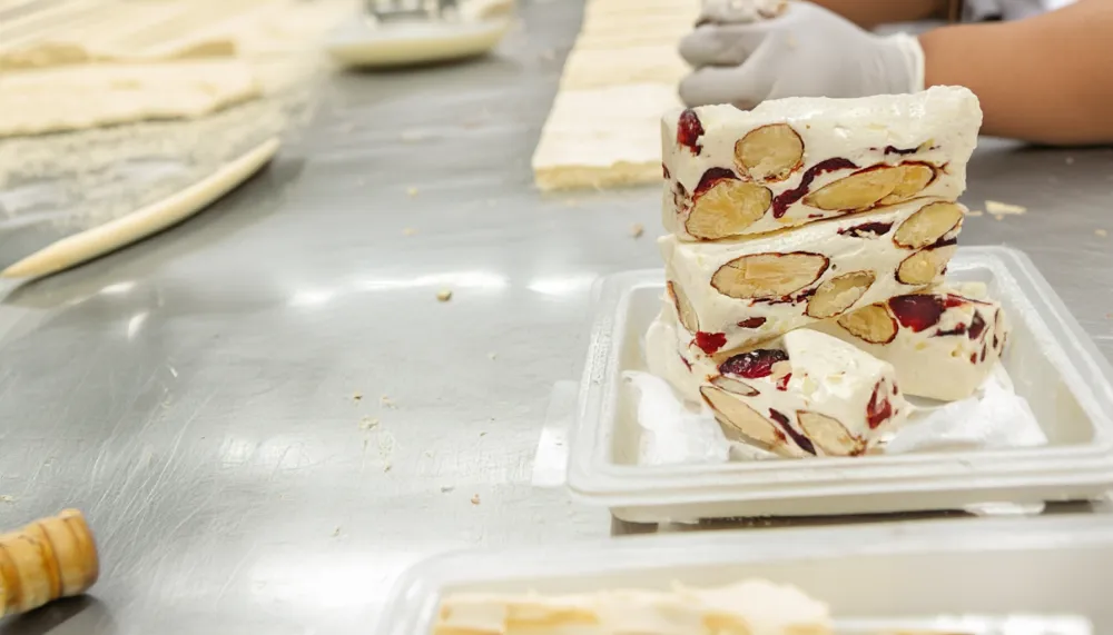 dad candy shop delicious cranberry nougat 02