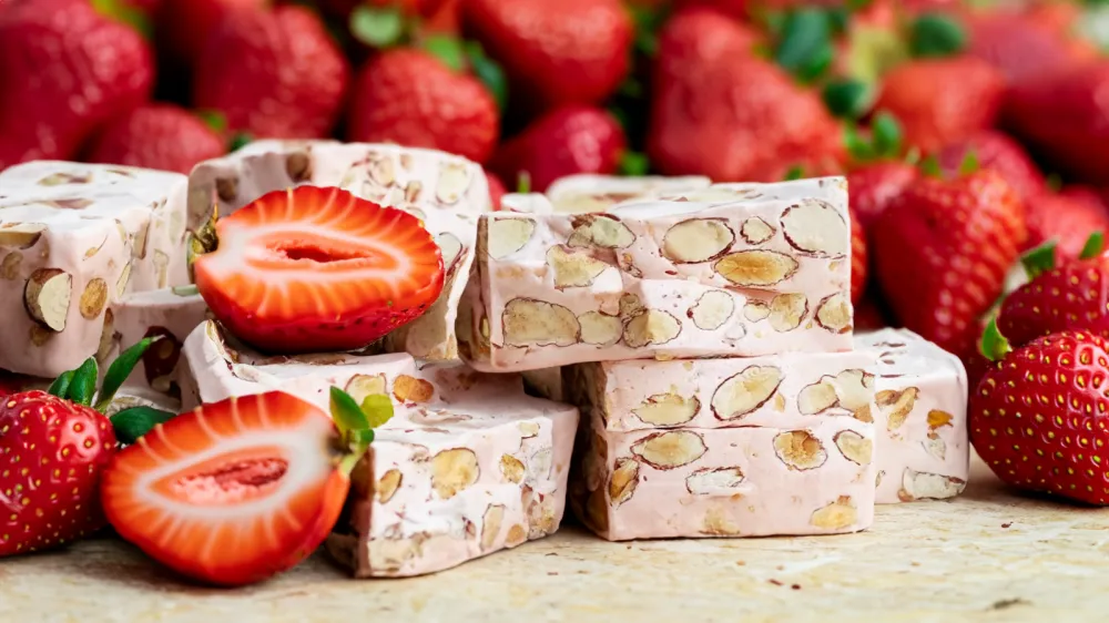 strawberry nougat candy 01 2024